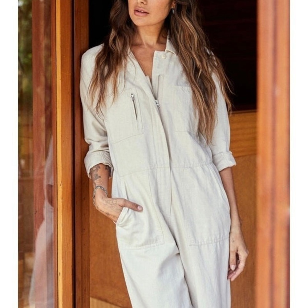 OUTERKNOWN Station Jumpsuit Womens Small Natural Beige Linen Cotton Utility NEW - Picture 2 of 16